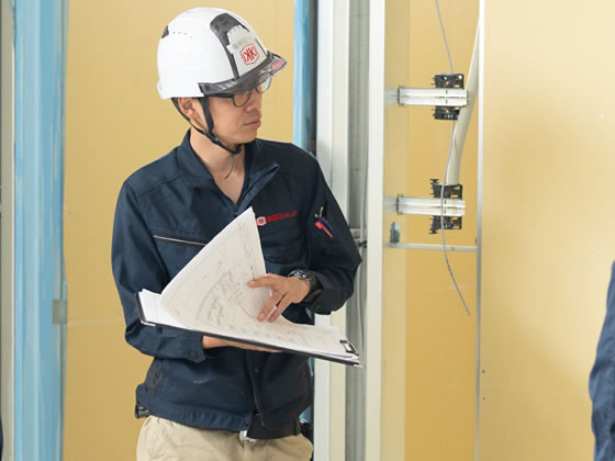staff03_4.jpg