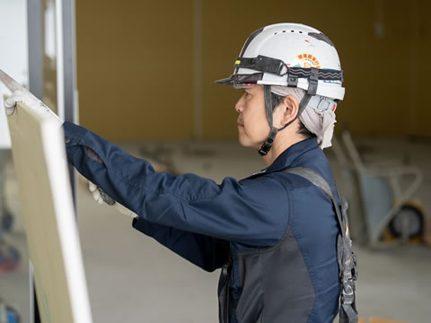 staff02_4.jpg